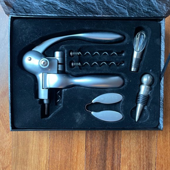 Professional Corkscrew Kit from Costco - Picture 3 of 6
